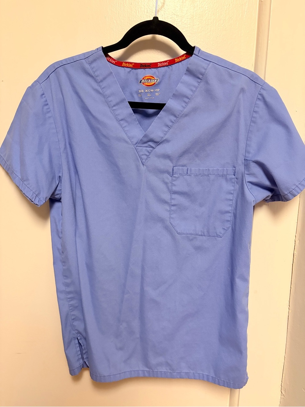 Dickies women’s Light Blue V-Neck Scrub Top